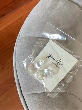 Iridescent Pearl Teardrop Earrings - White